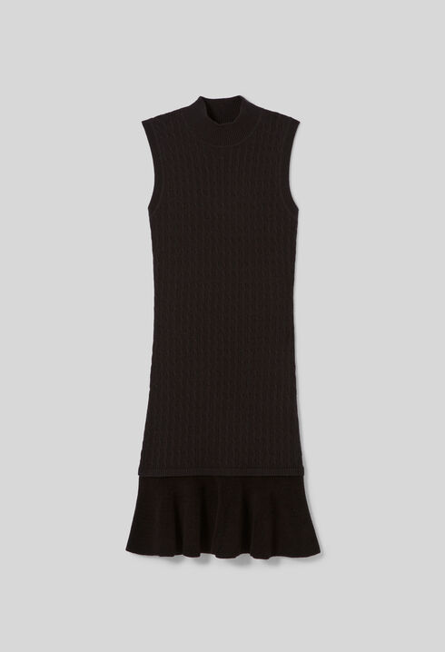 Rollkragen-Strickkleid