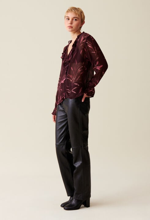 Printed long-sleeved flowing blouse