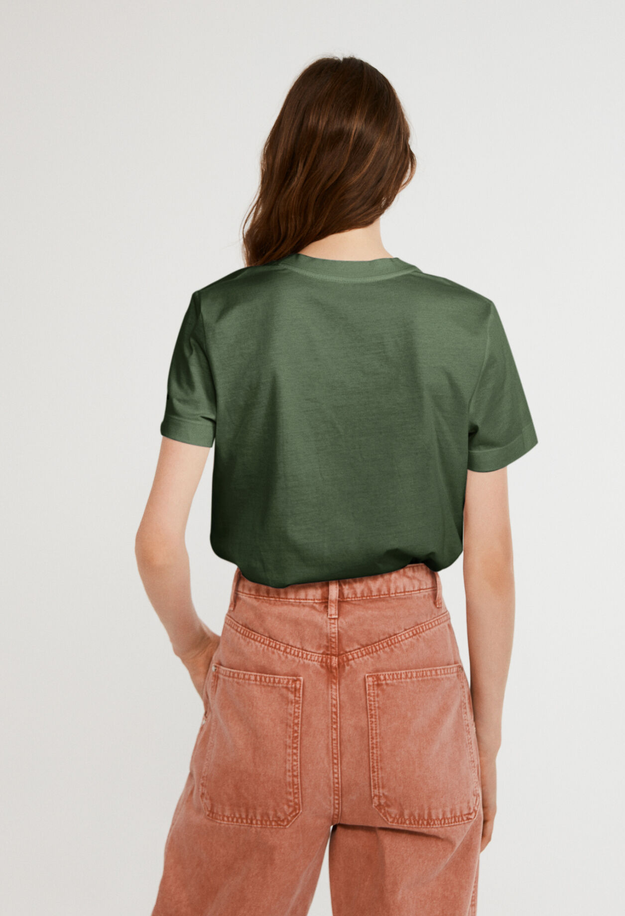Embroidered short sleeves t-shirt