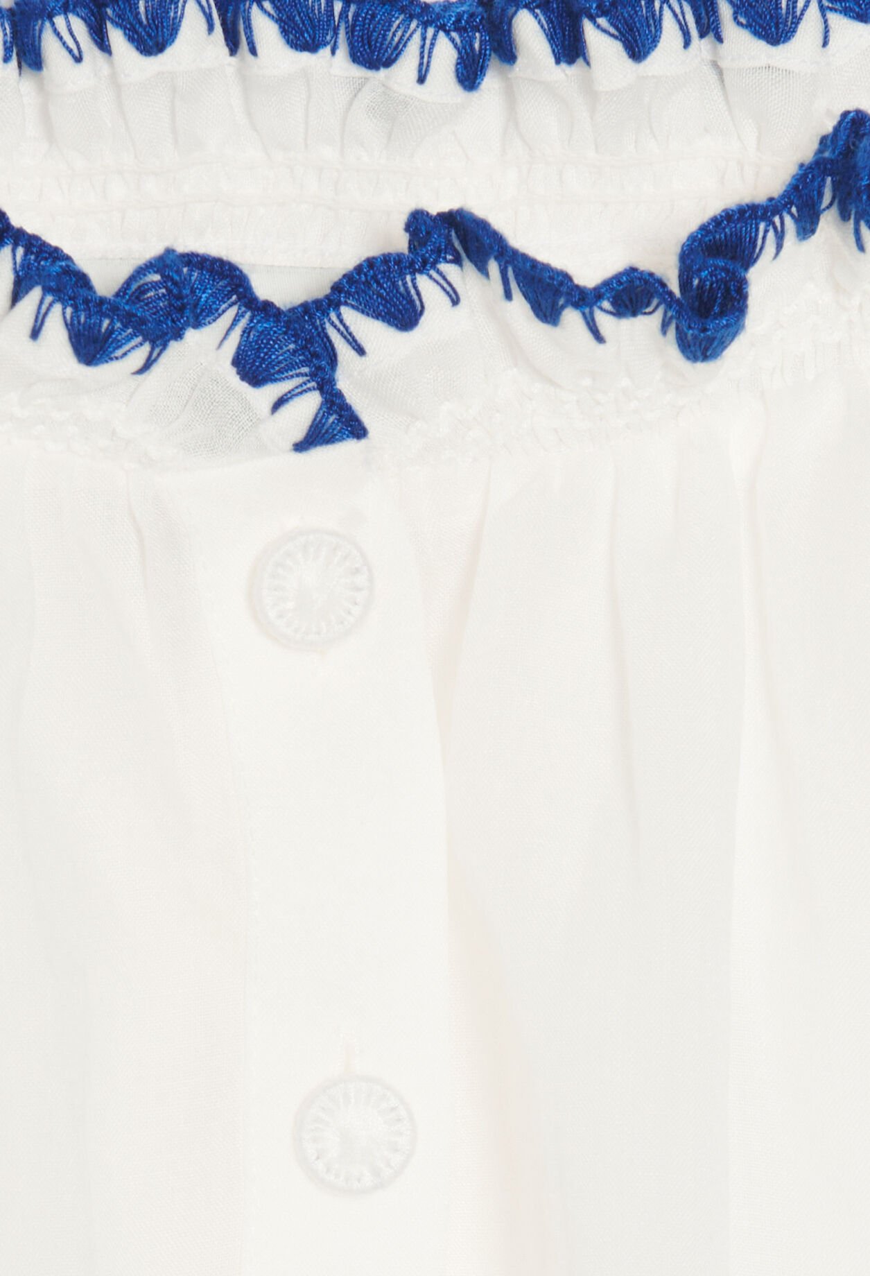 Blouse brodée écrue