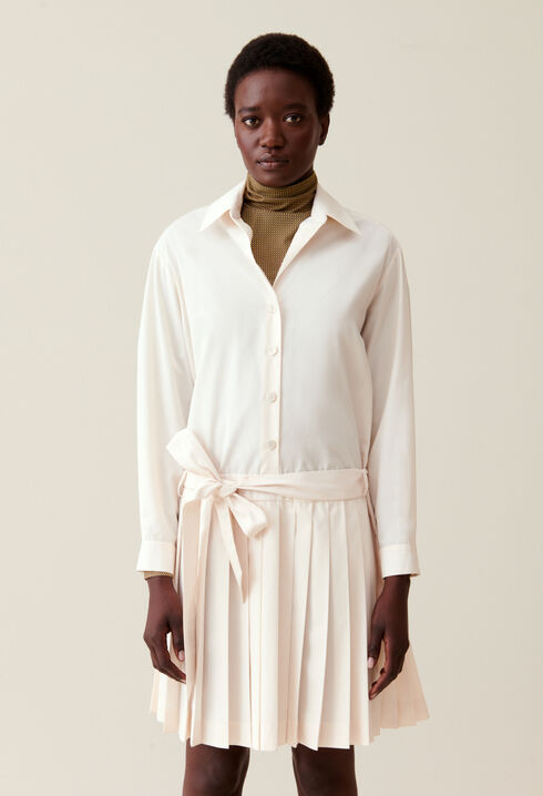 Robe chemise ceinturée boutonnée