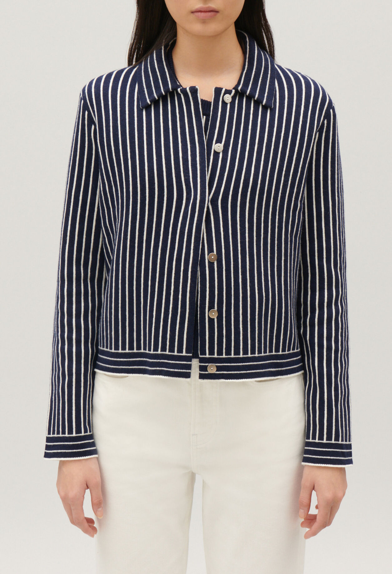 Gestreifter Strick-Cardigan