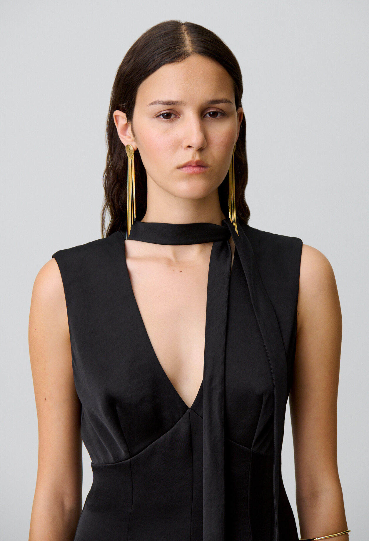 Fließender Satin-Jumpsuit