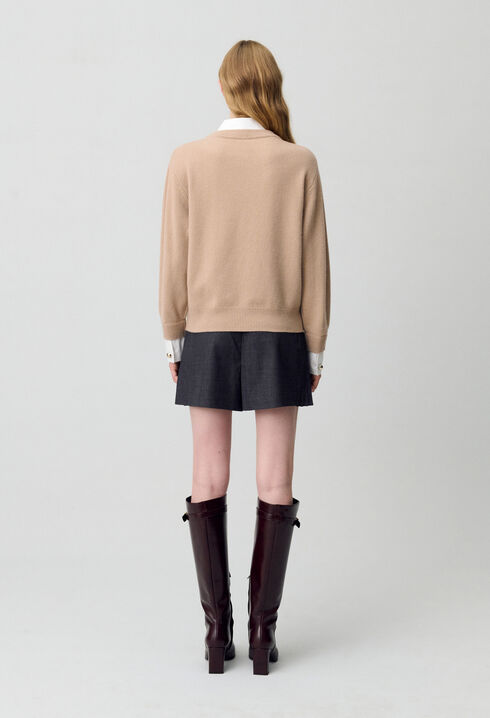 Pull col V
