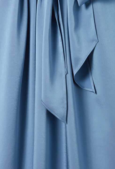 Robe fluide col lavallière noir