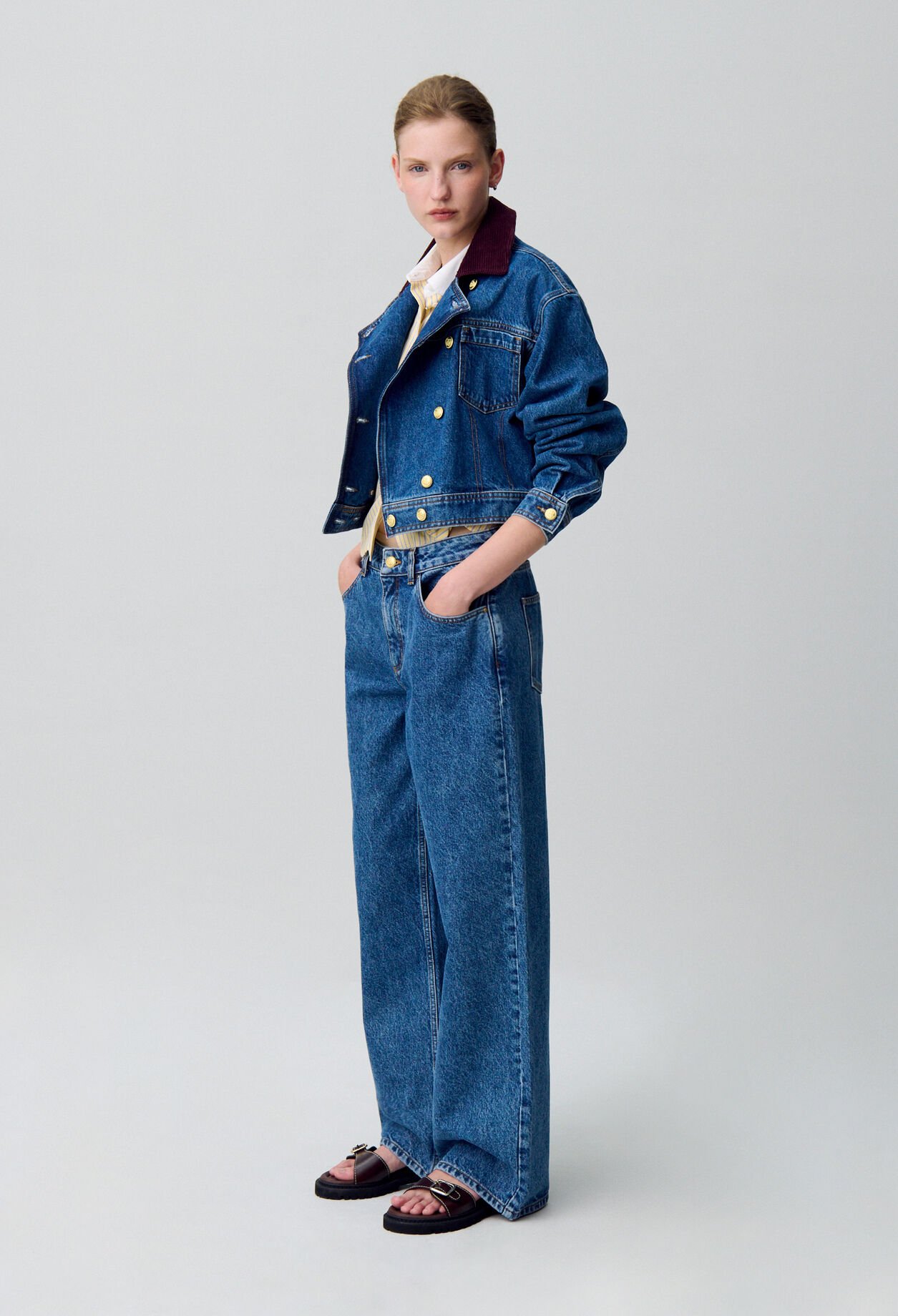 Weite gerade Jeans aus Denim