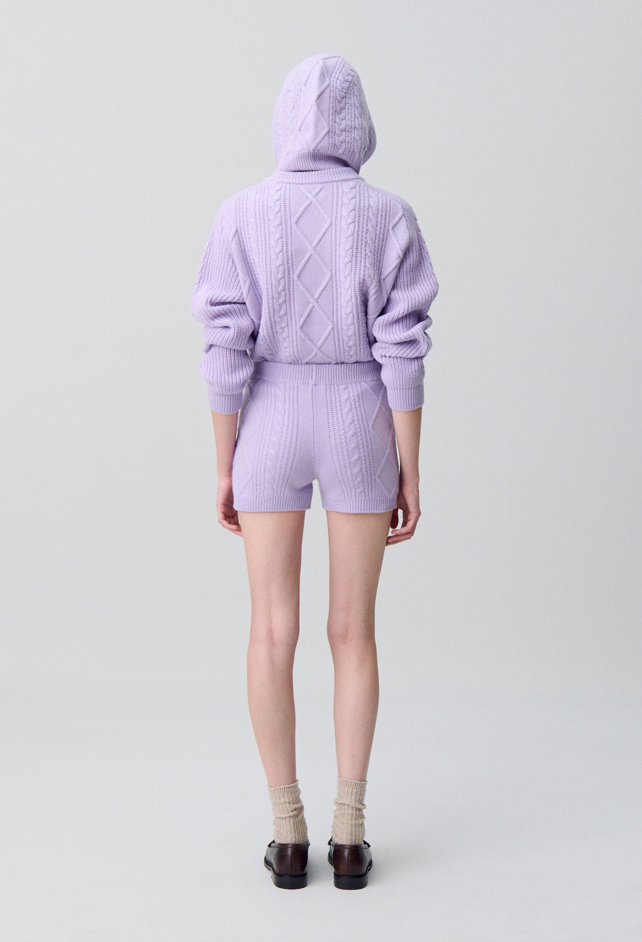 Short maille court