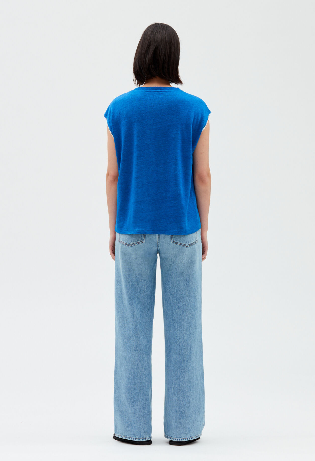 T-shirt lin bleu