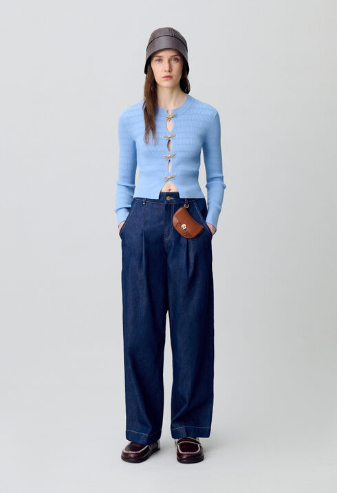 Pull maille fine nœuds