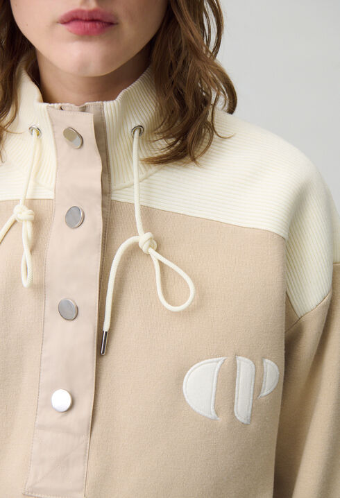 Grober Strick-Pullover