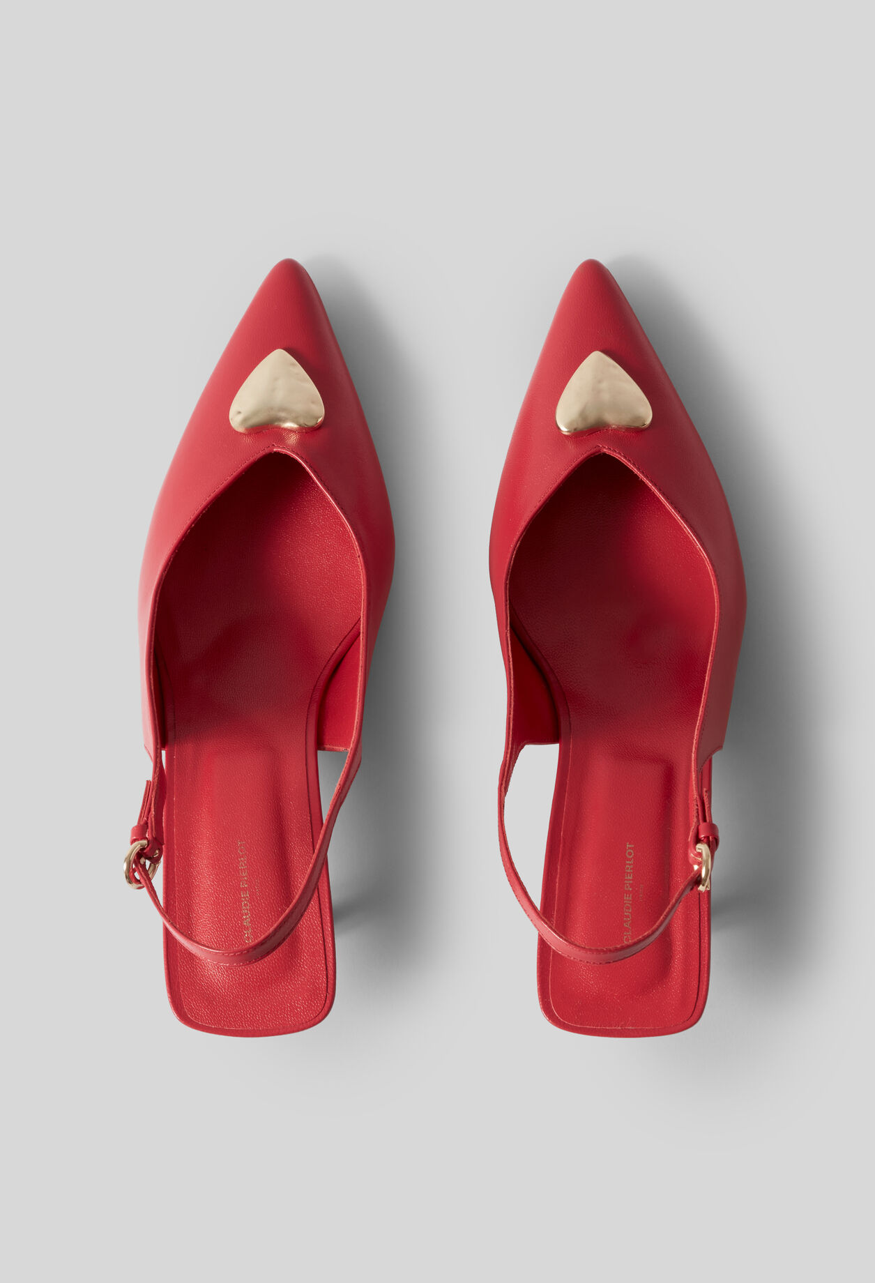 Pumps mit goldenem Herz