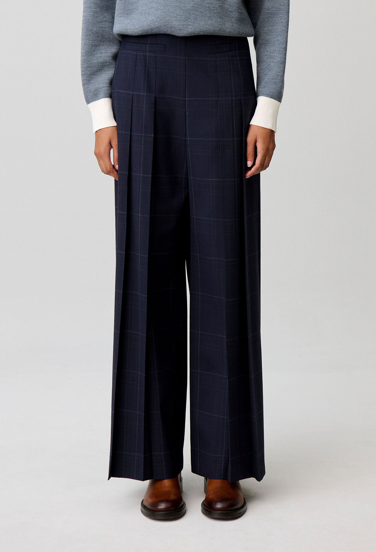 Karierte Hose mit weitem Bein