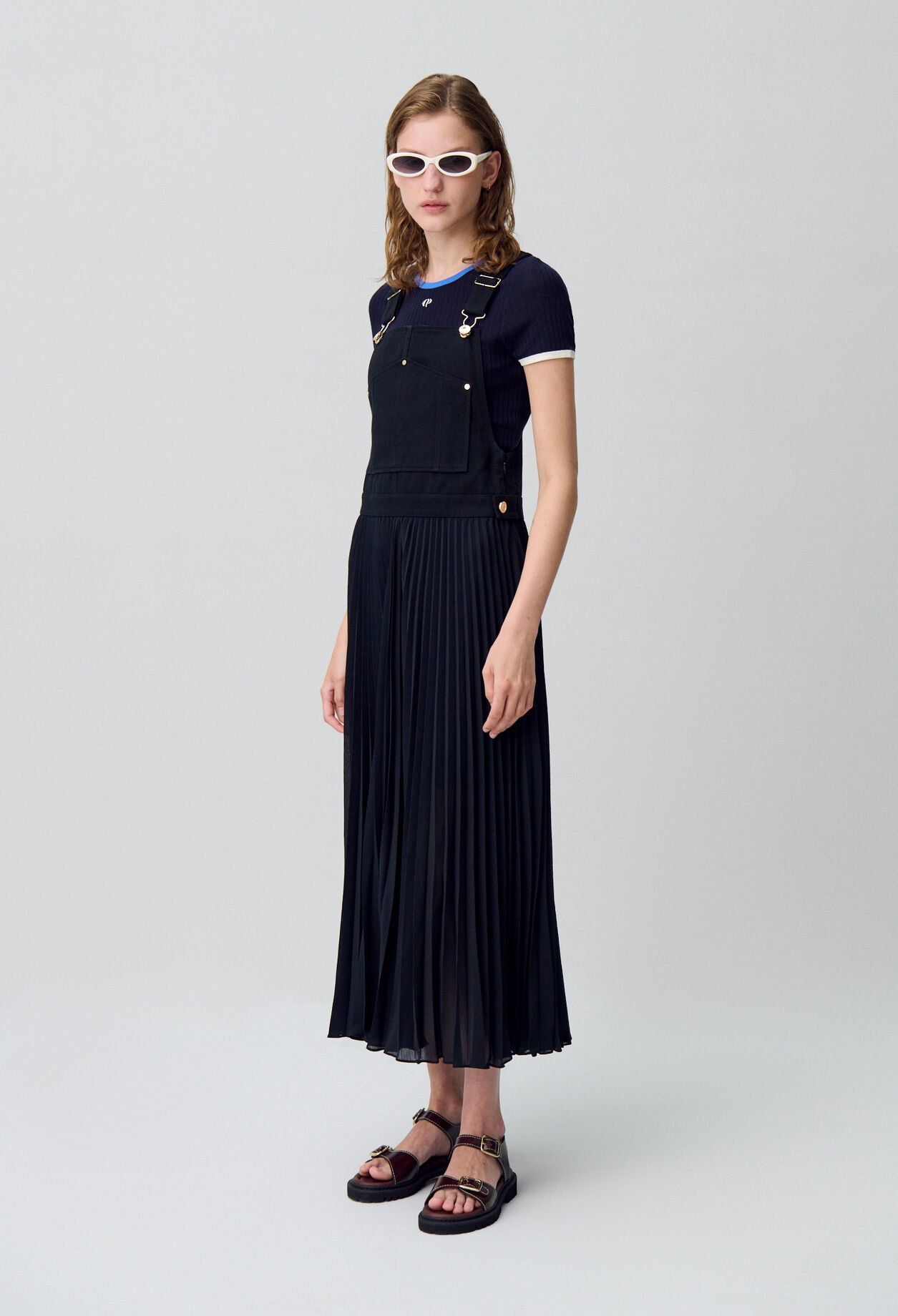 Plissiertes Maxikleid