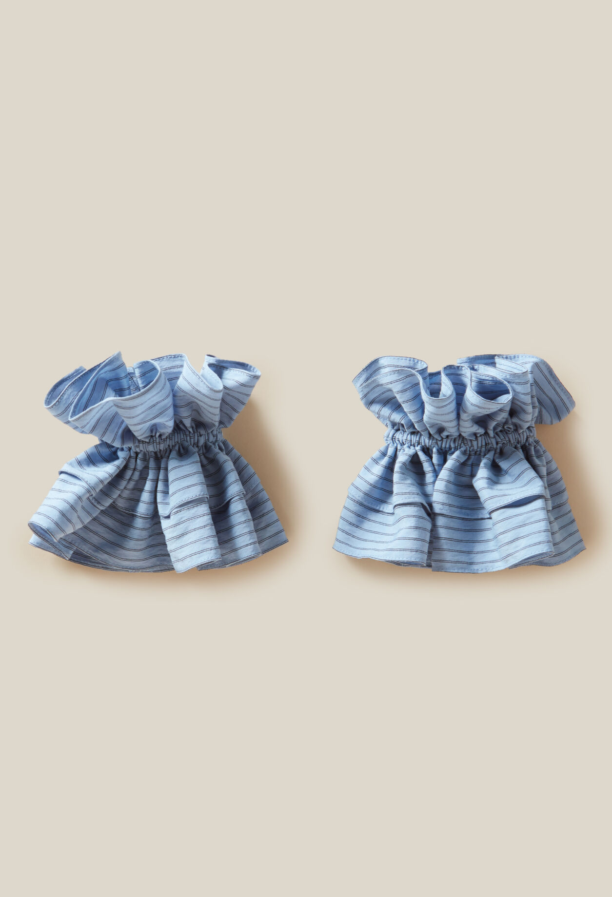 Poignets effet chemise fronces