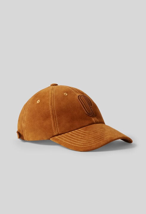 Cap mit Monogramm-Stickerei