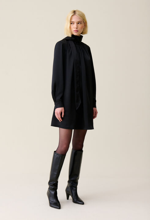 Robe fluide col lavallière noir
