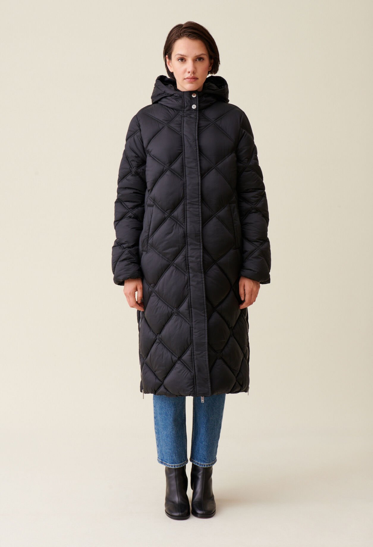 Long quilted hooded puffer coat