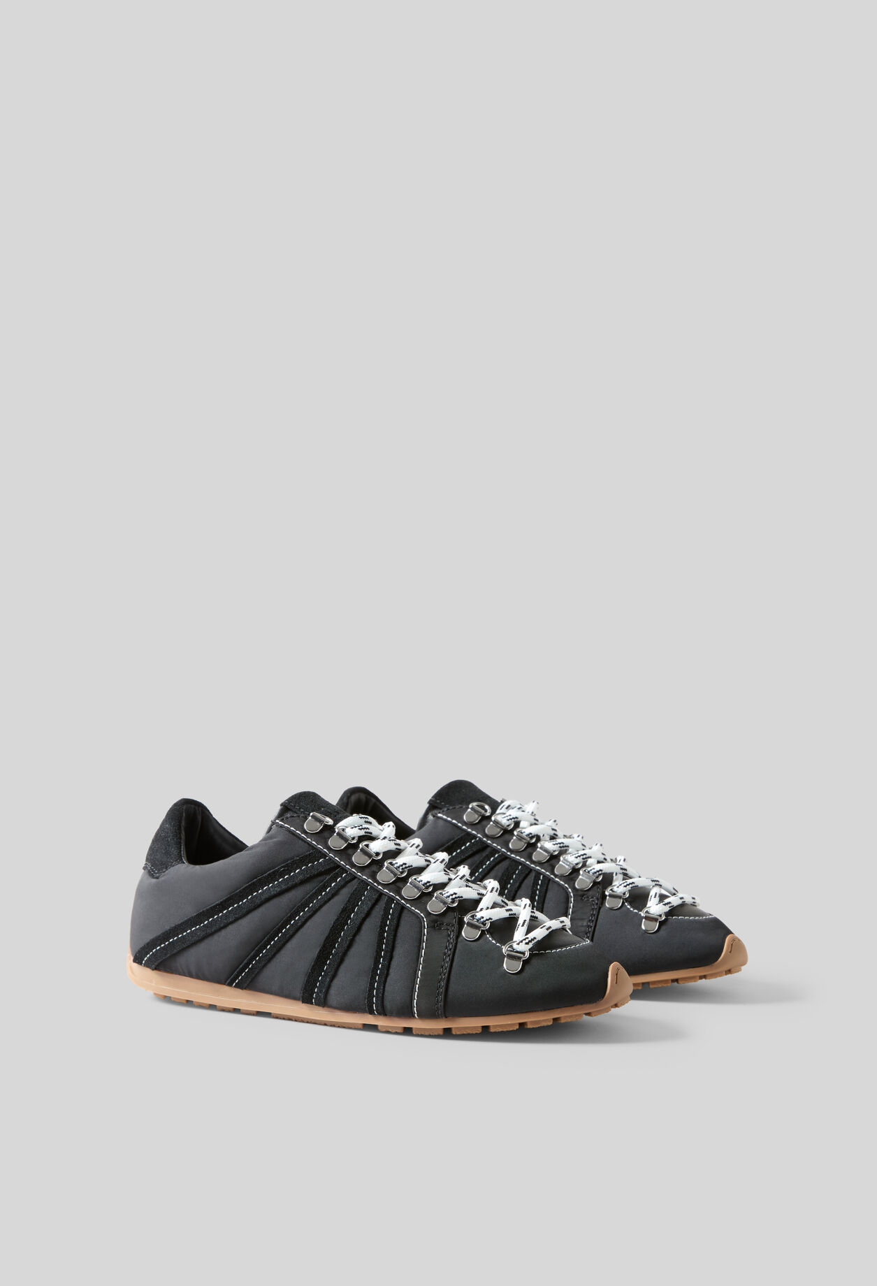 Black Swing trainers