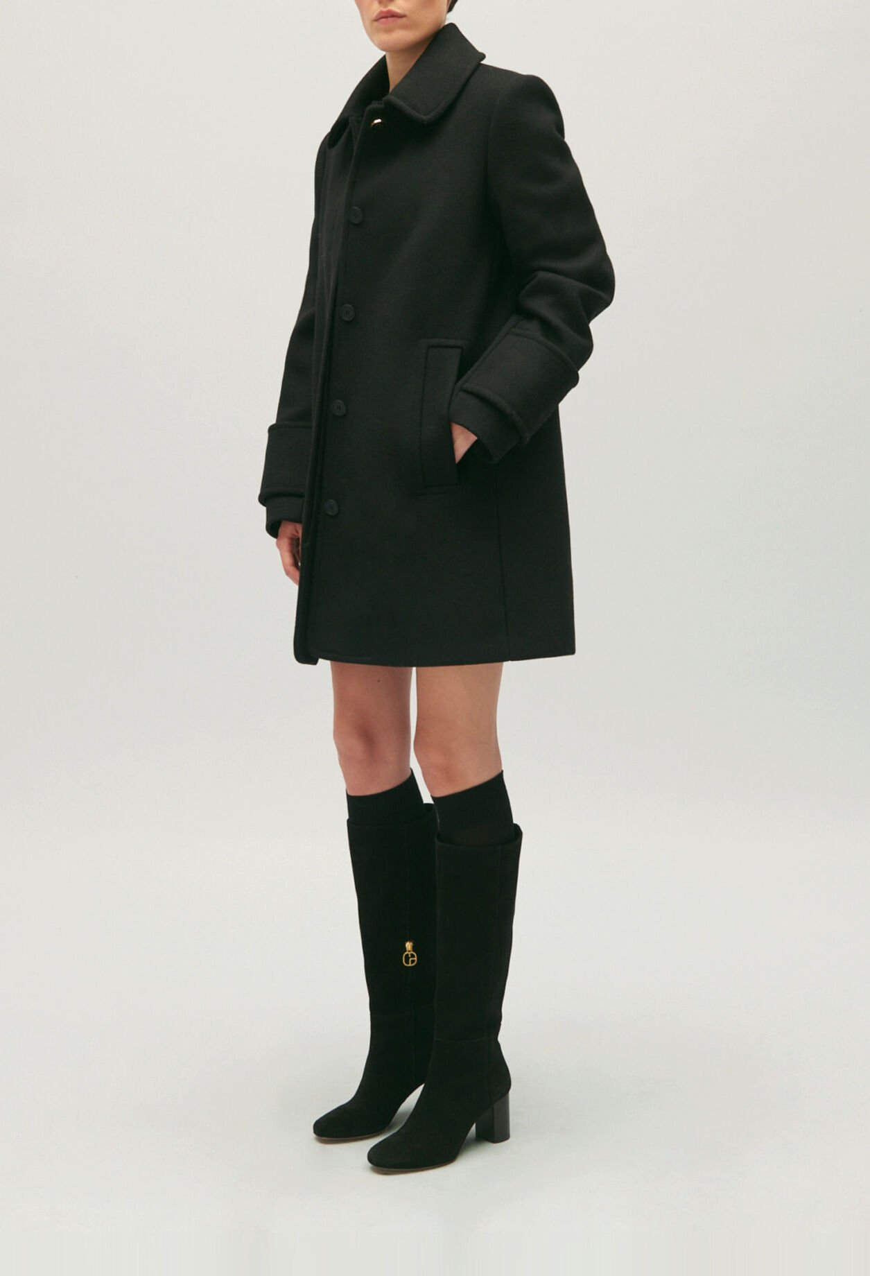 Peter Pan collared coat