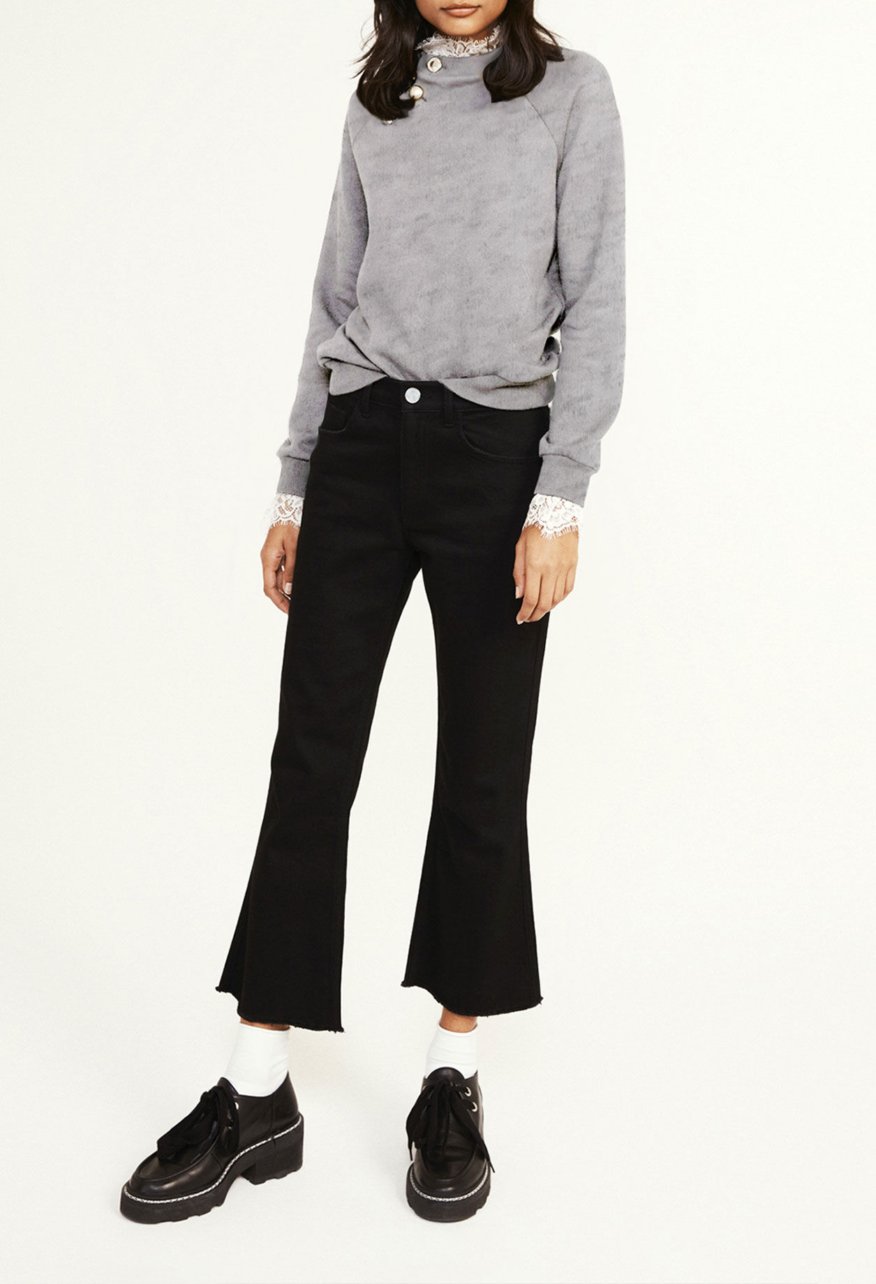 Grey sweatshirt with Victorian collar
