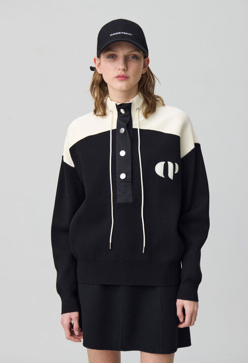 Minimum half-zip sweatshirt