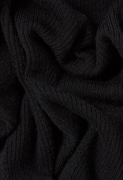 Pull près du corps
