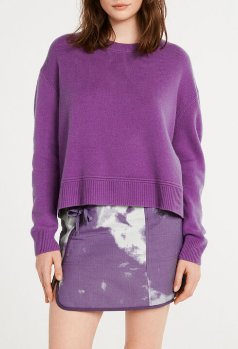 Violetter Pullover