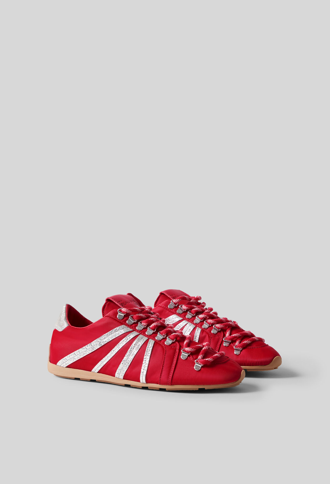 Red Poppy Swing Trainers