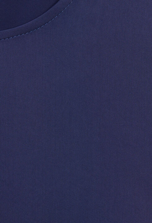 Flie&szlig;endes, kurzes Babydoll-Kleid