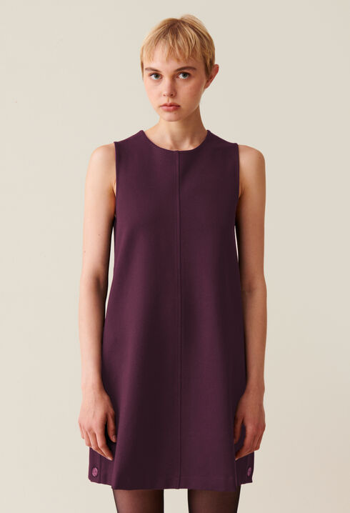 Ärmelloses kurzes Kleid