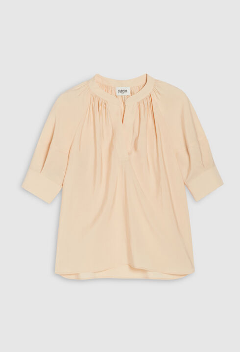 Short-sleeved blouse