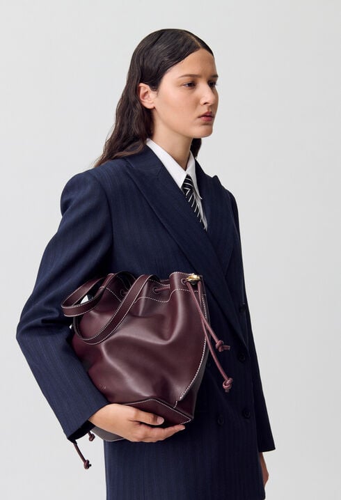Sleek Leather Tote Bag