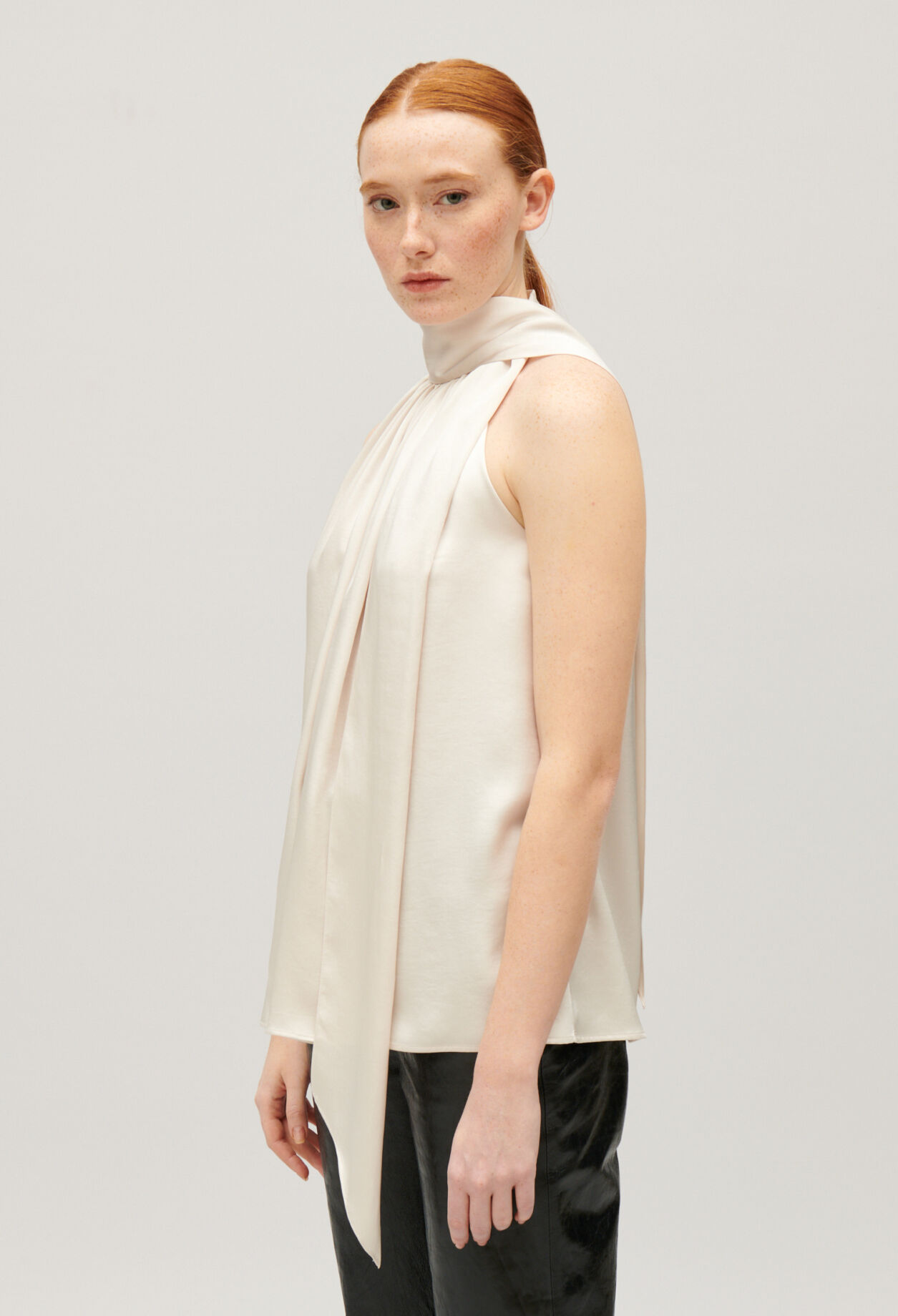 Floaty beige top