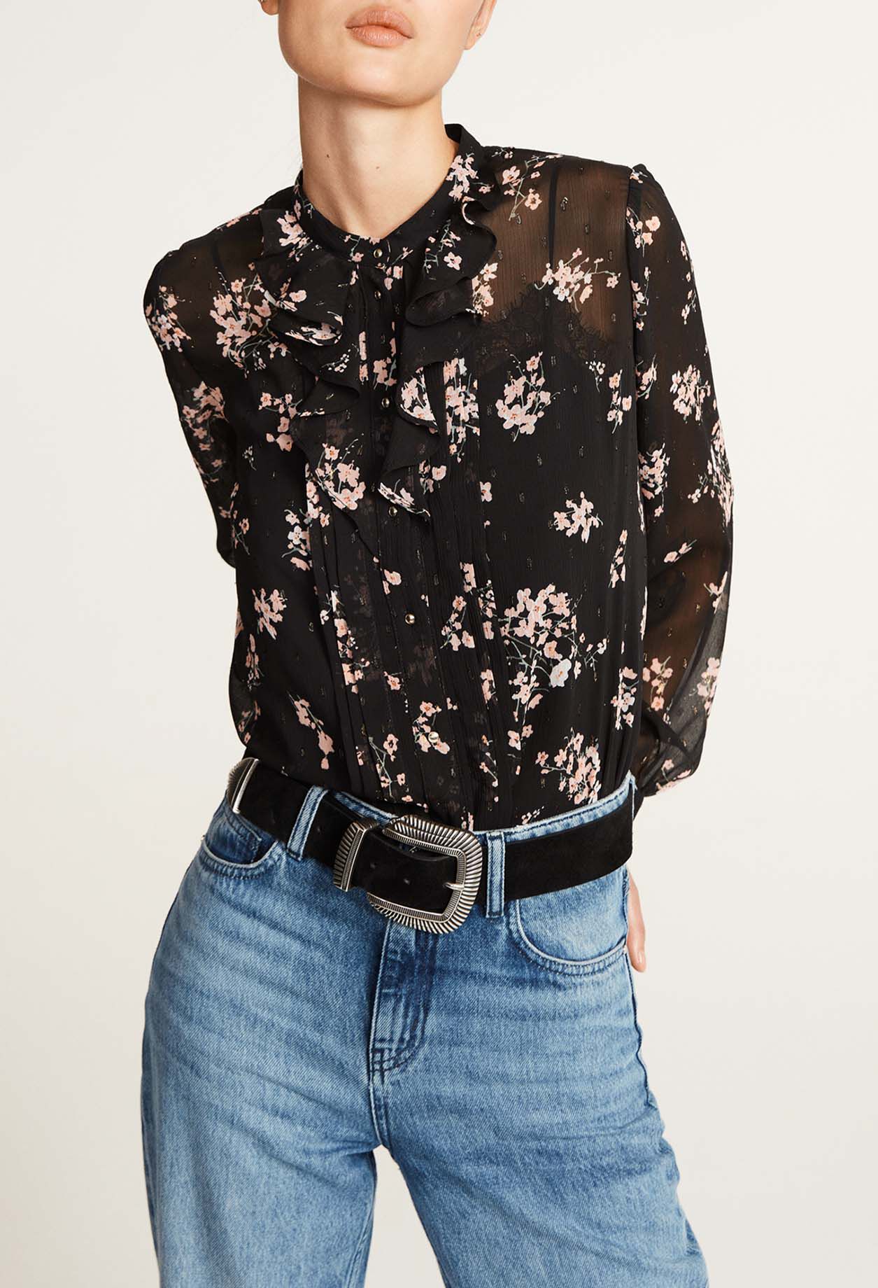 Bluse mit Blumen