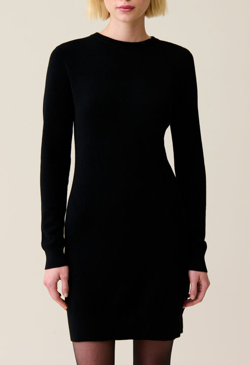 Black knit dress removable collar