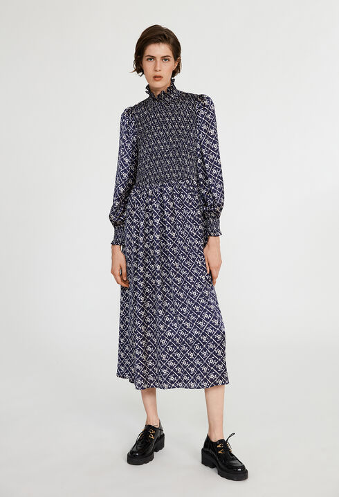 Robe à col montant