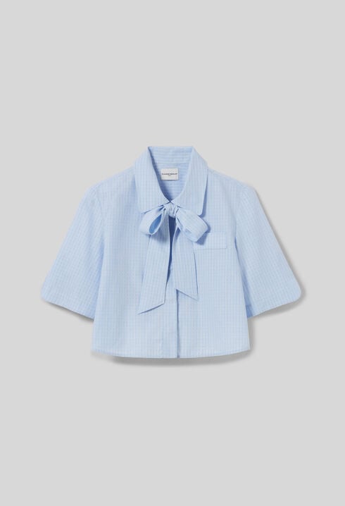 Short checked shirt