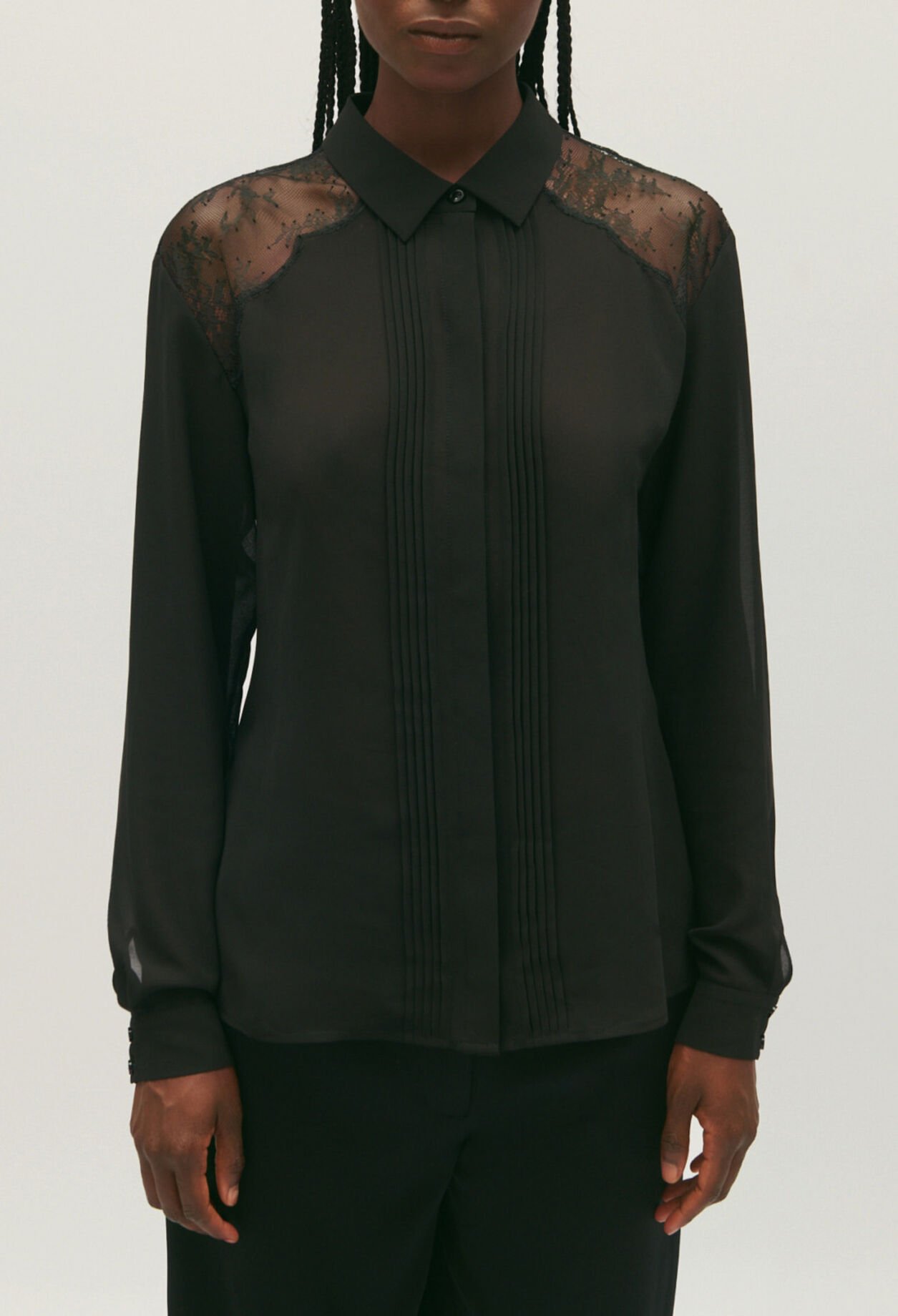 Schwarze Spitzenbluse
