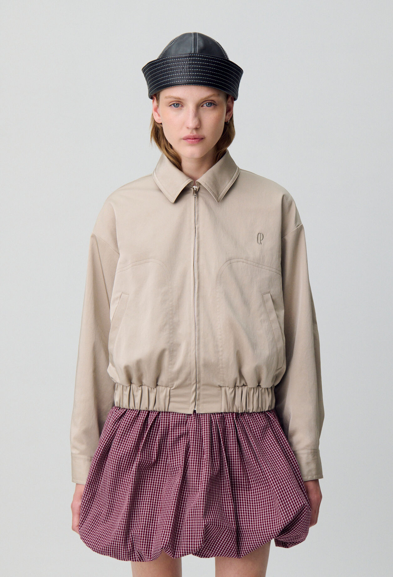 Übergroße Reißverschlussjacke