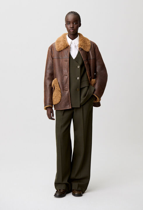 Manteau peau lain&eacute;e
