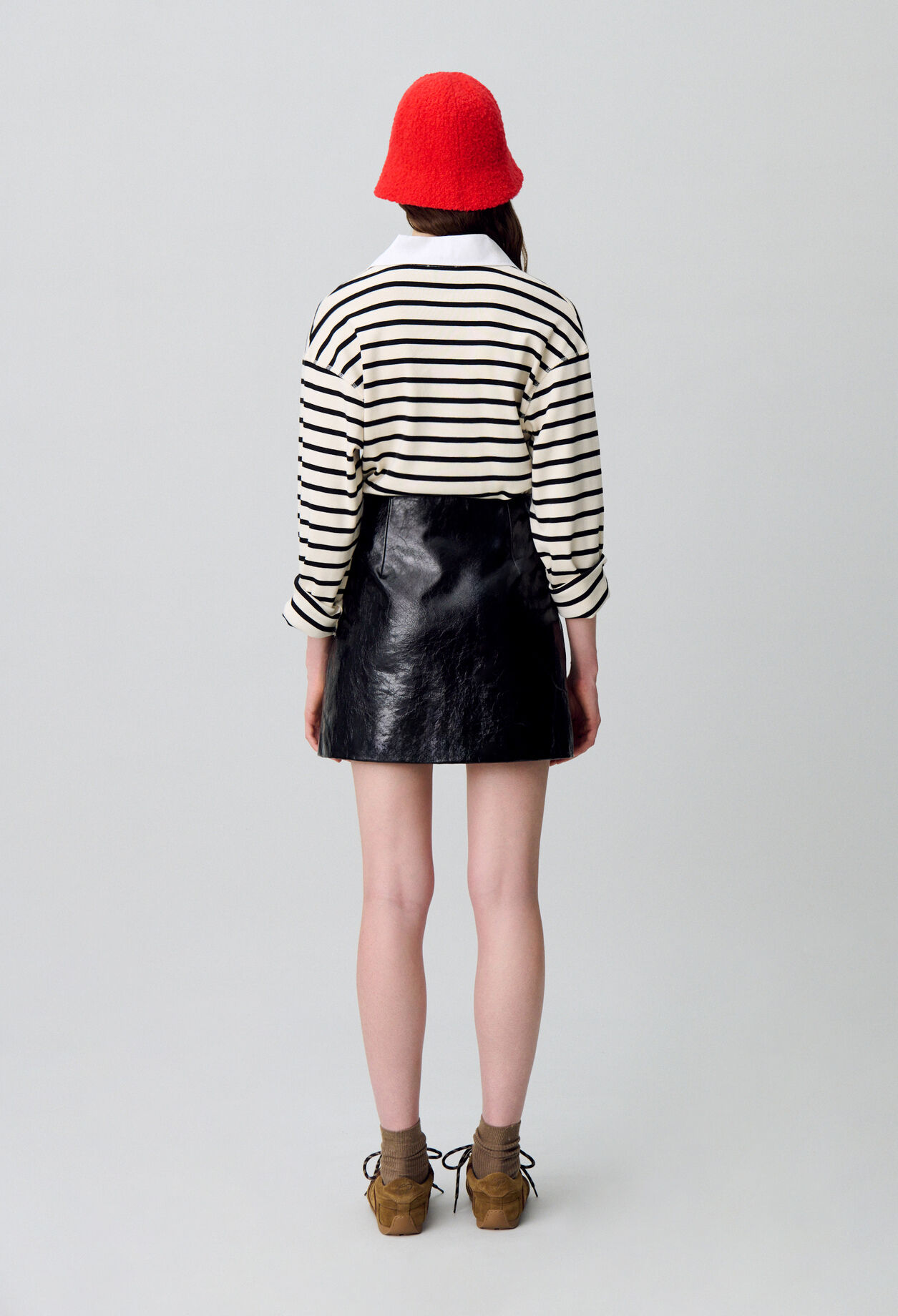 Cracked patent leather skirt
