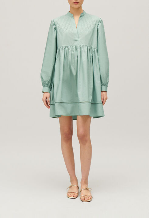 Kleid mit Kimono-Kragen