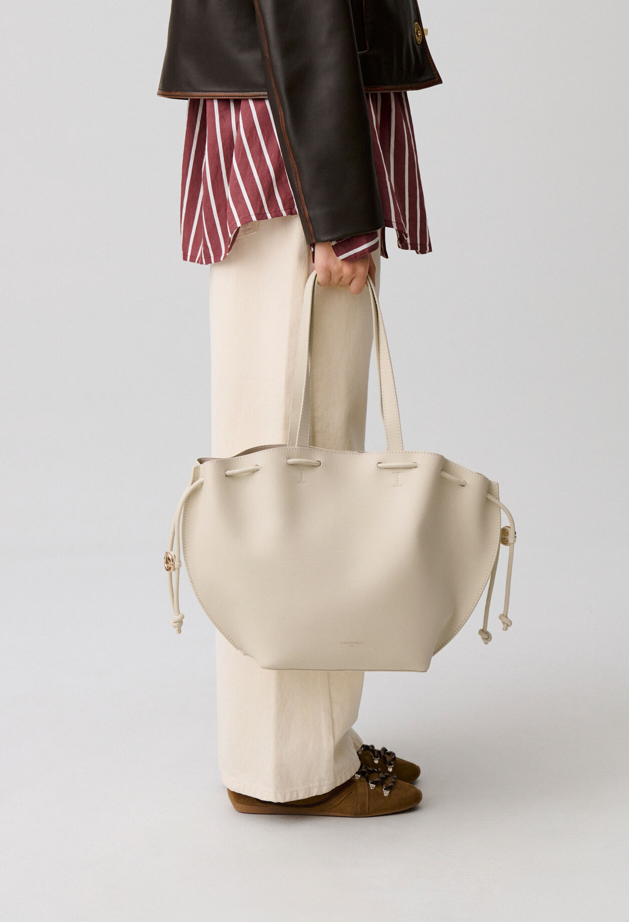 Tasche Alban aus genarbtem Leder