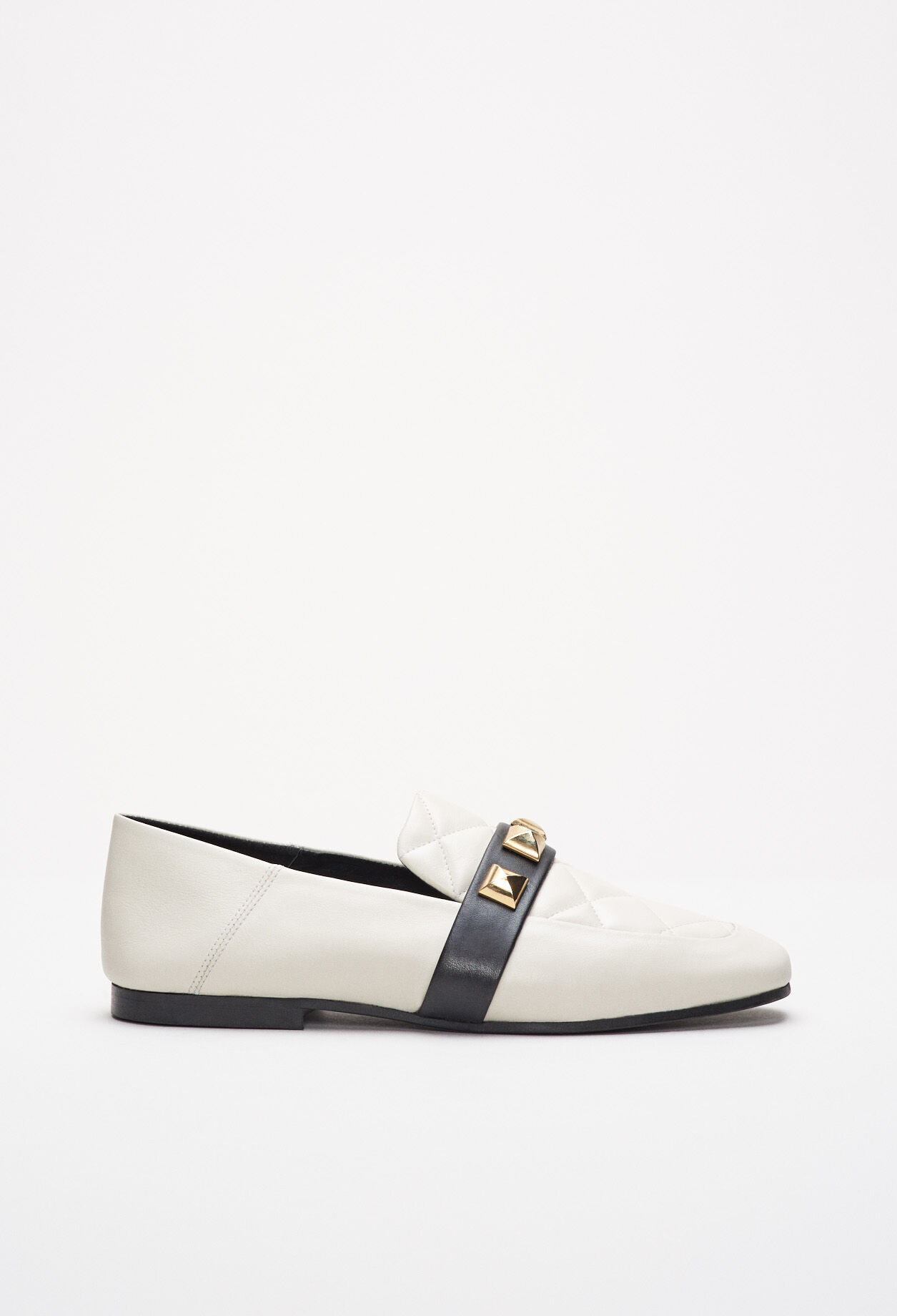Mocassins à clous