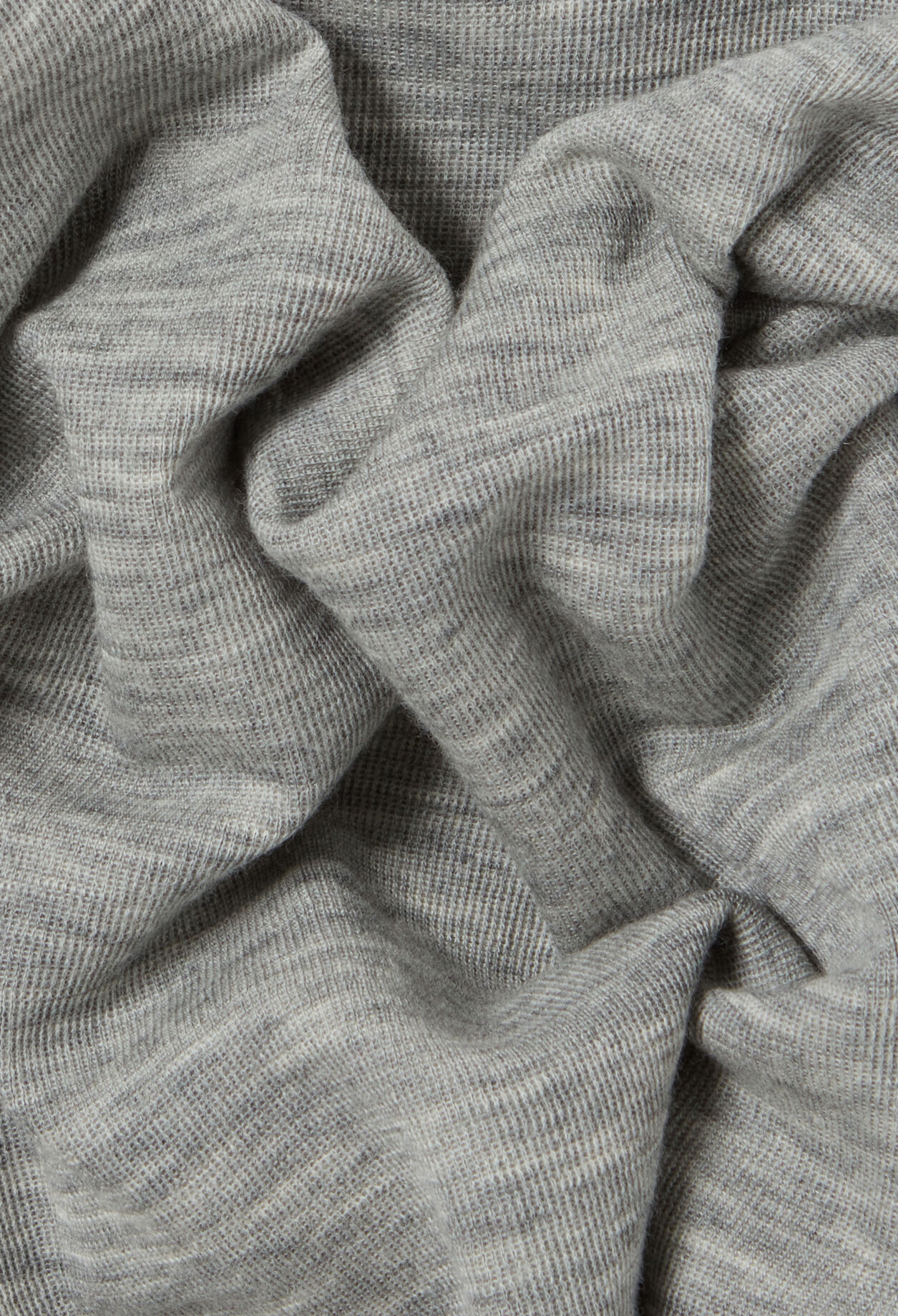 Eng anliegendes graues Stricktop