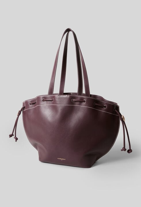 Sleek Leather Tote Bag