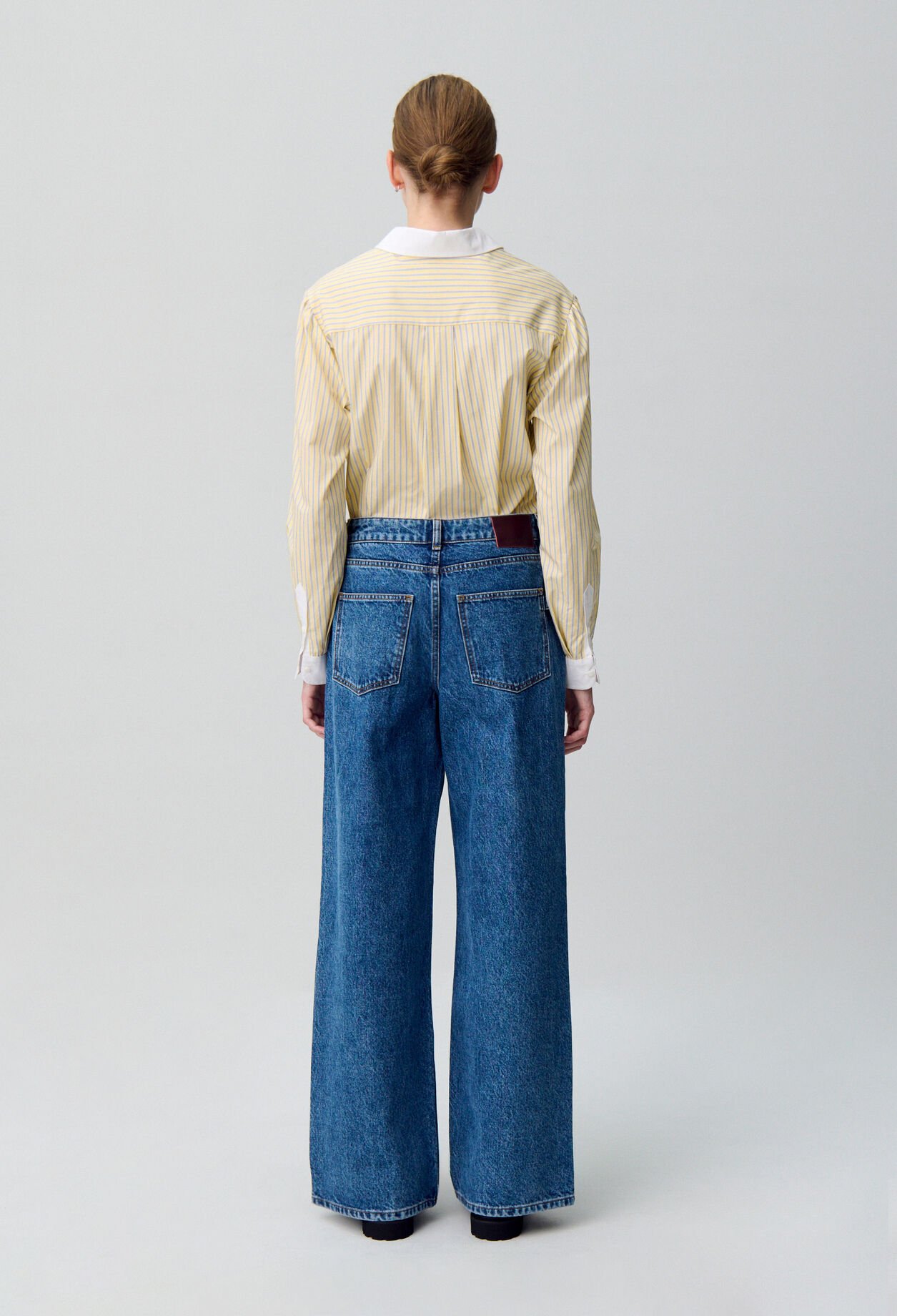 Weite gerade Jeans aus Denim