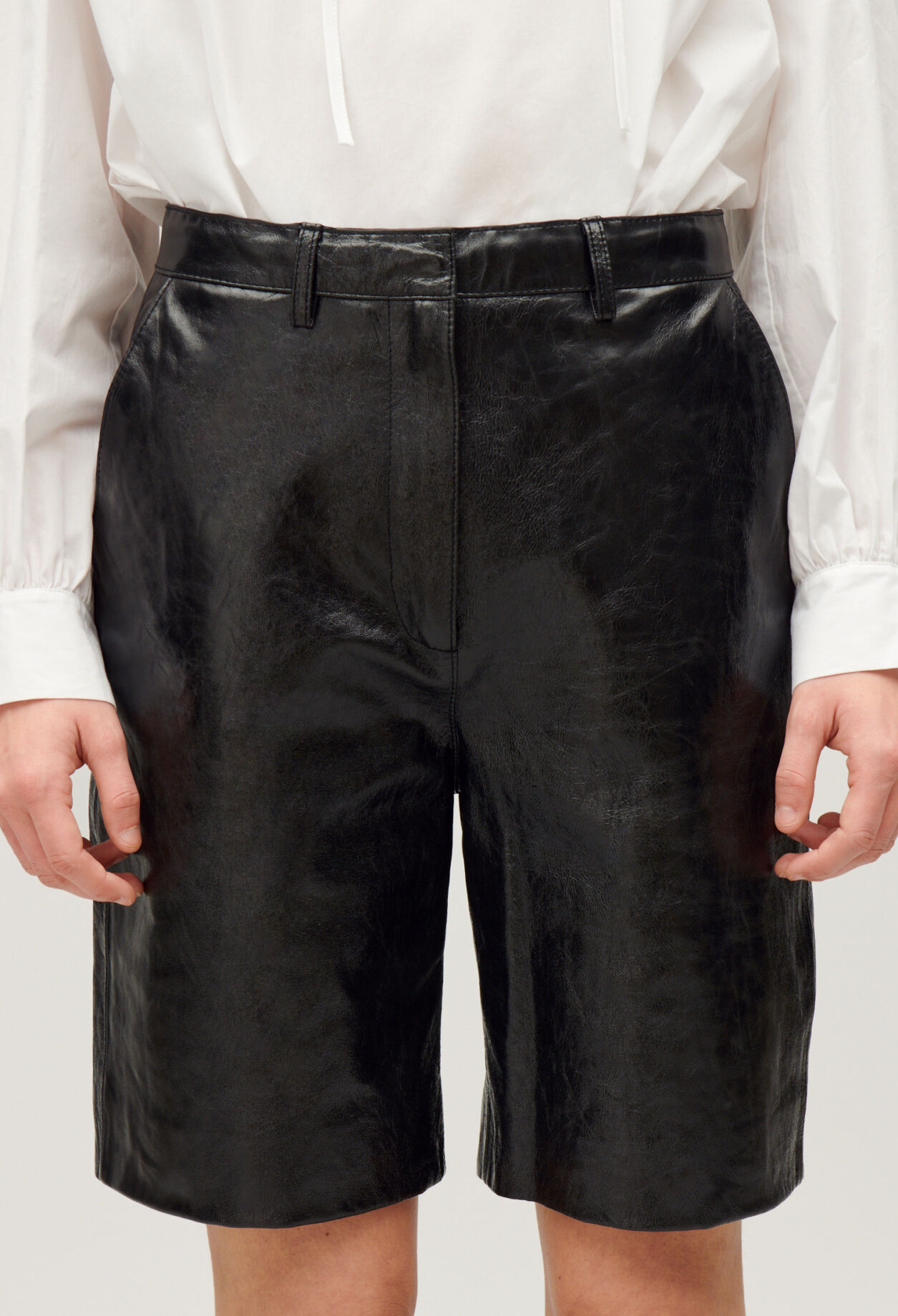Bermuda cuir noir pour femme Claudie Pierlot