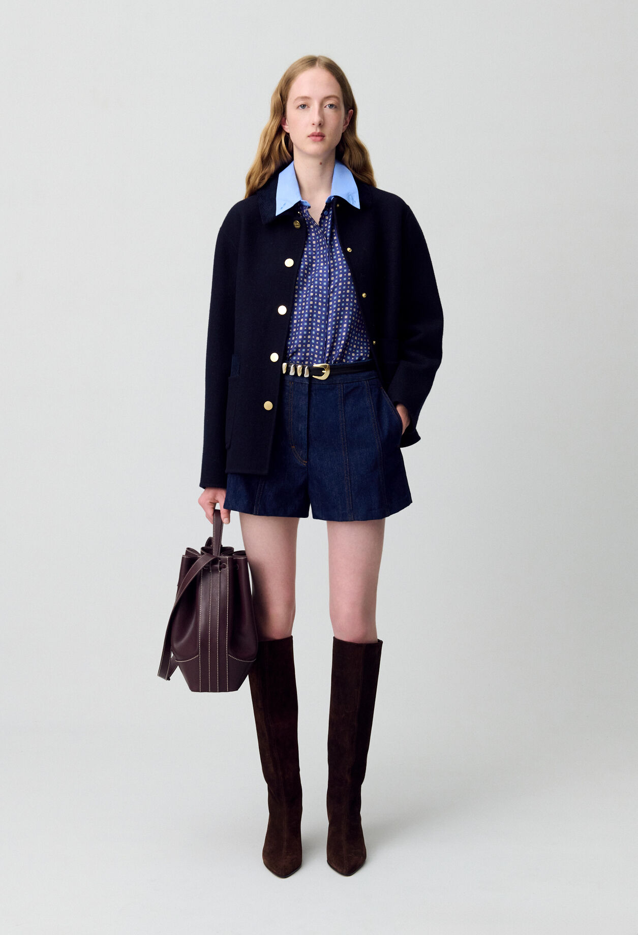 Short court denim brut