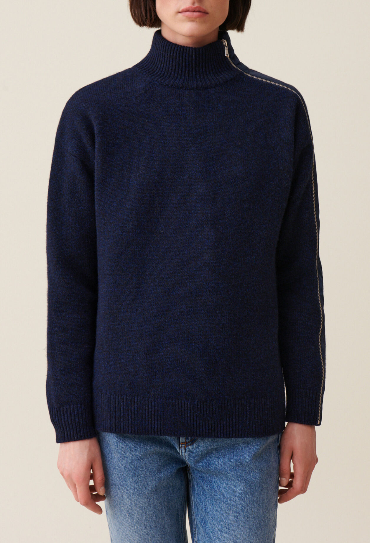 Pull col montant zipp&eacute; bleu marine